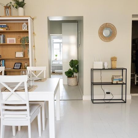 2Ndhomes Bright & Modern 1Br Home In Ullanlinna Helsinki Esterno foto